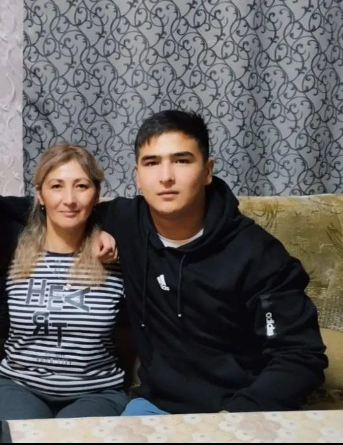 Uzyanbaev family